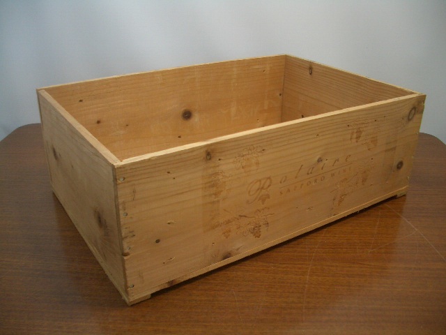 ◆ワインケース 木箱　52㎝×34.6㎝×18.4㎝　インテリア　収納ケース　保管箱　DIY材料　２　　　　_画像2
