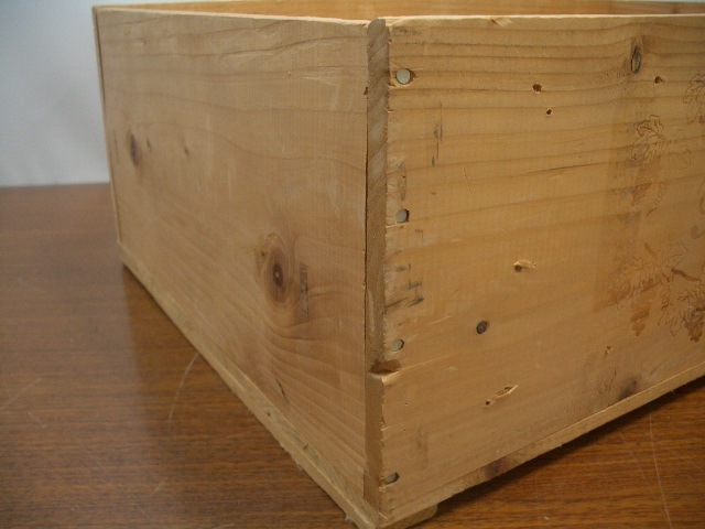 ◆ワインケース 木箱　52㎝×34.6㎝×18.4㎝　インテリア　収納ケース　保管箱　DIY材料　２　　　　_画像5
