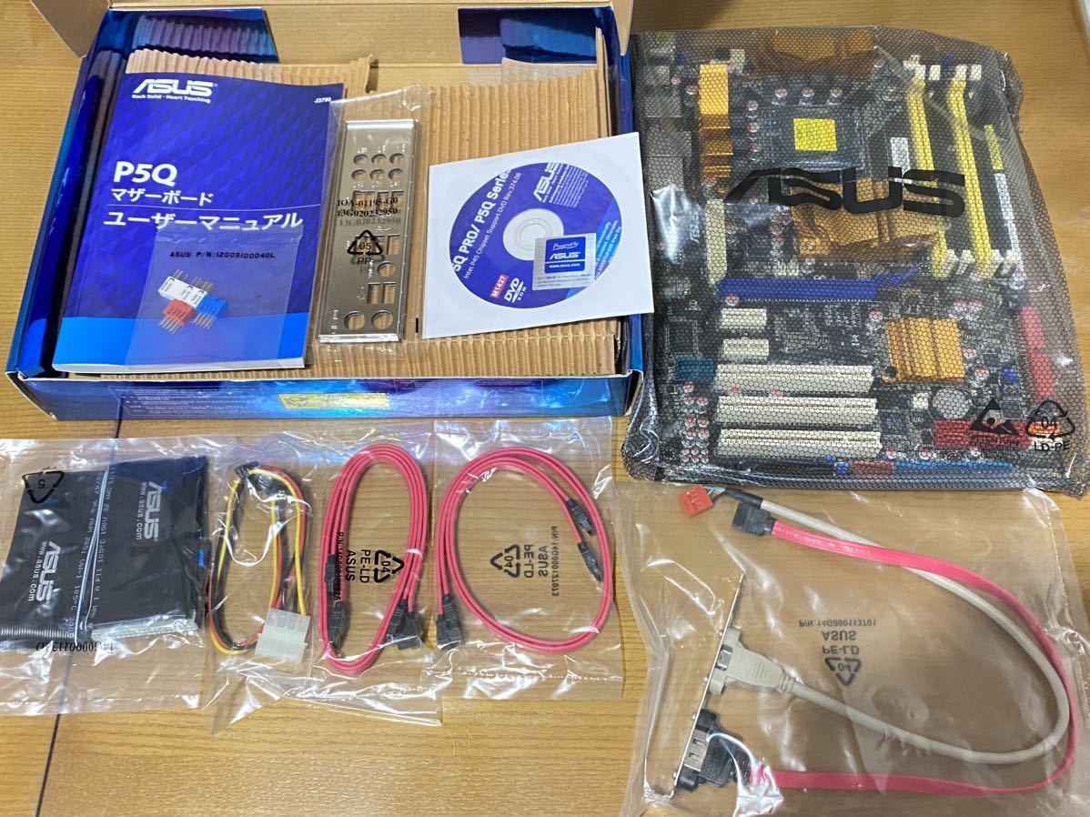 未使用品 ASUS P5Q LGA775 Intel P45チップセット ATXマザーボード_画像2