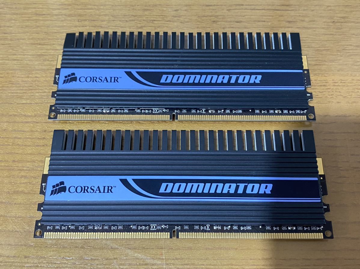 中古 Corsair DOMINATOR PC2-8500U DDR2-1066 2GB 1GBx2 動作確認済 Memtestエラーなし_画像3