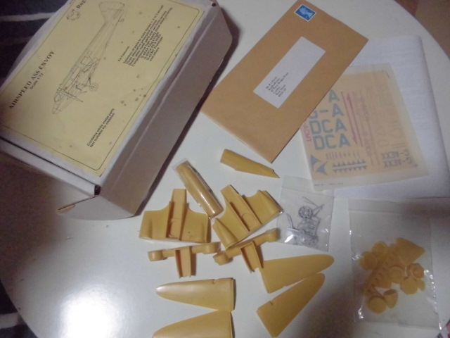 RugRatResins 　ラグラットレジン 　Airspeed AS6 Envoy 　エアスピード　AS6　エンボイ　 1/72 　プラモ　ジャンク　難有