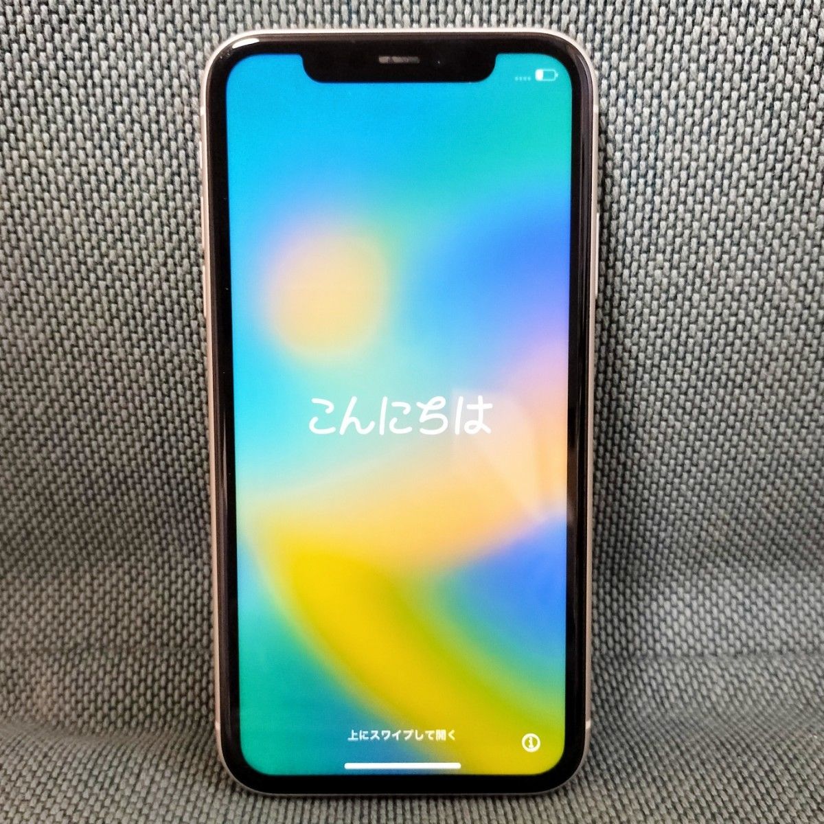 美品】iPhone11 ホワイト 64GB SIMフリー バッテリー89%|PayPayフリマ