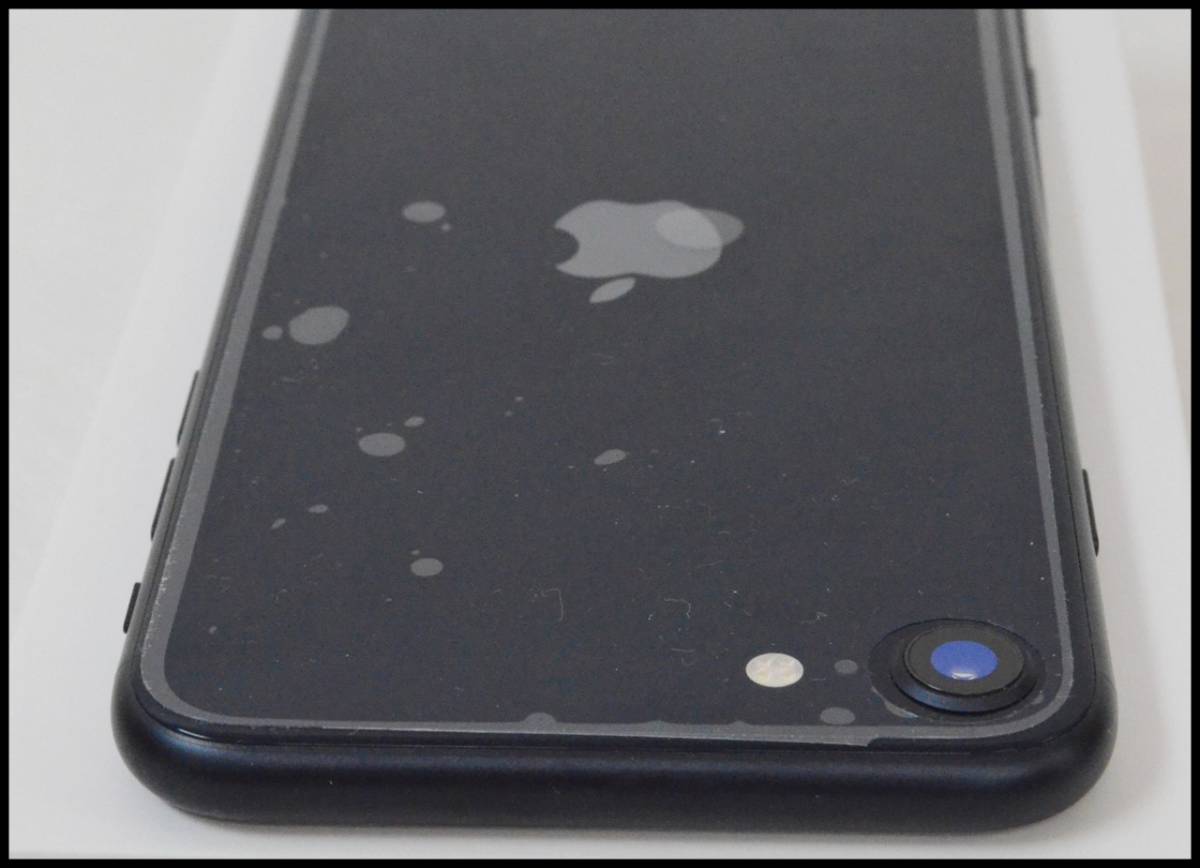 美品 Apple iPhone SE (第3世代) 128GB ミッドナイトブラック SE3 MMYF3J/A バッテリー状態100% SIMフリー_画像4