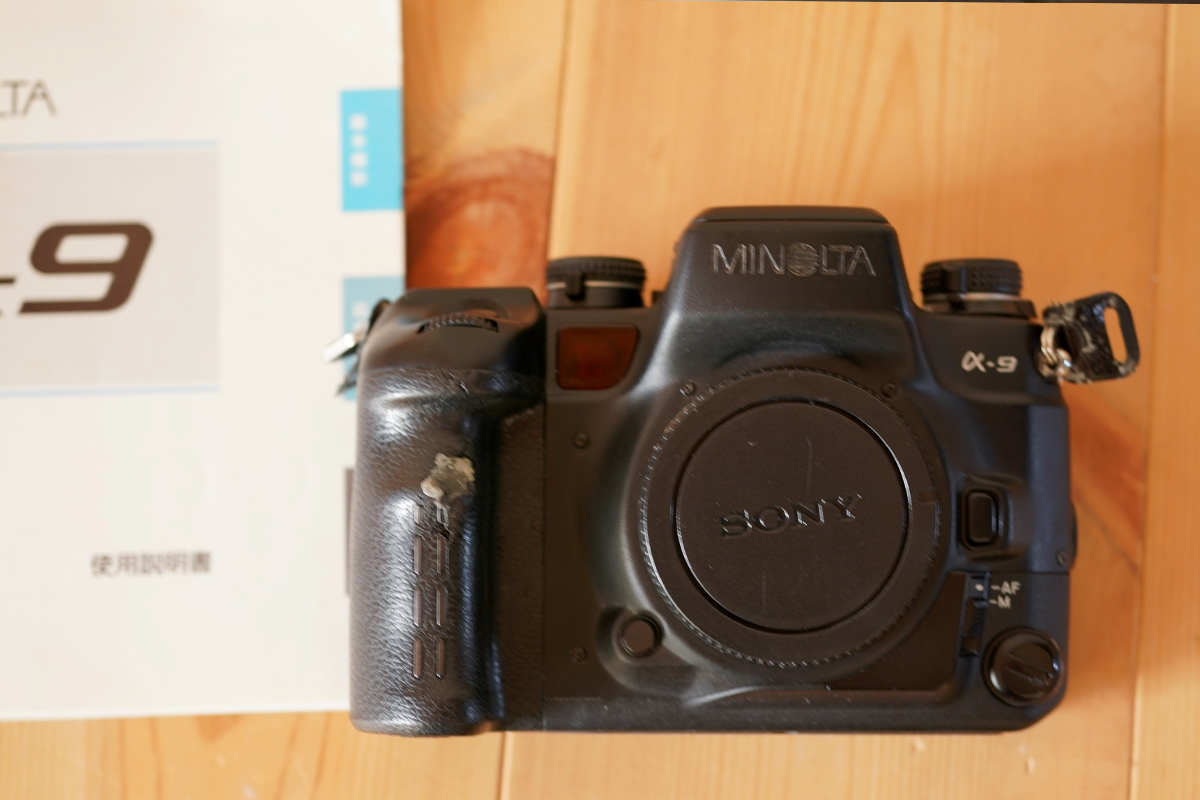 贈る結婚祝い Minolta □ ミノルタ 中古 使用少 グリップ劣化 ボディ