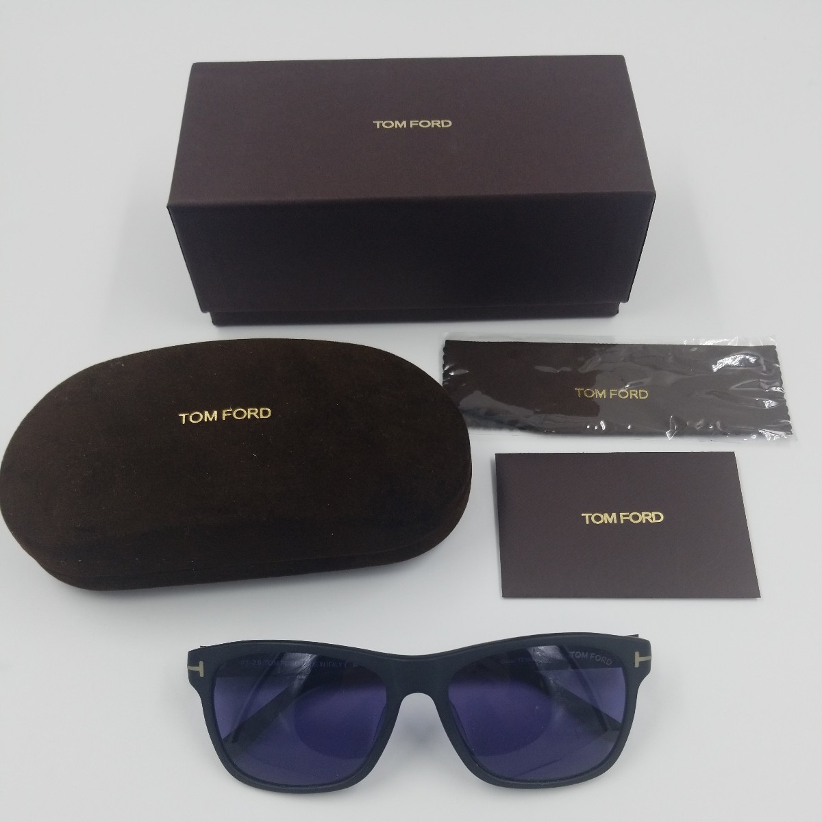 ノベルティ付き 新品☆トムフォード【 TOM FORD】男女兼用☆サングラス