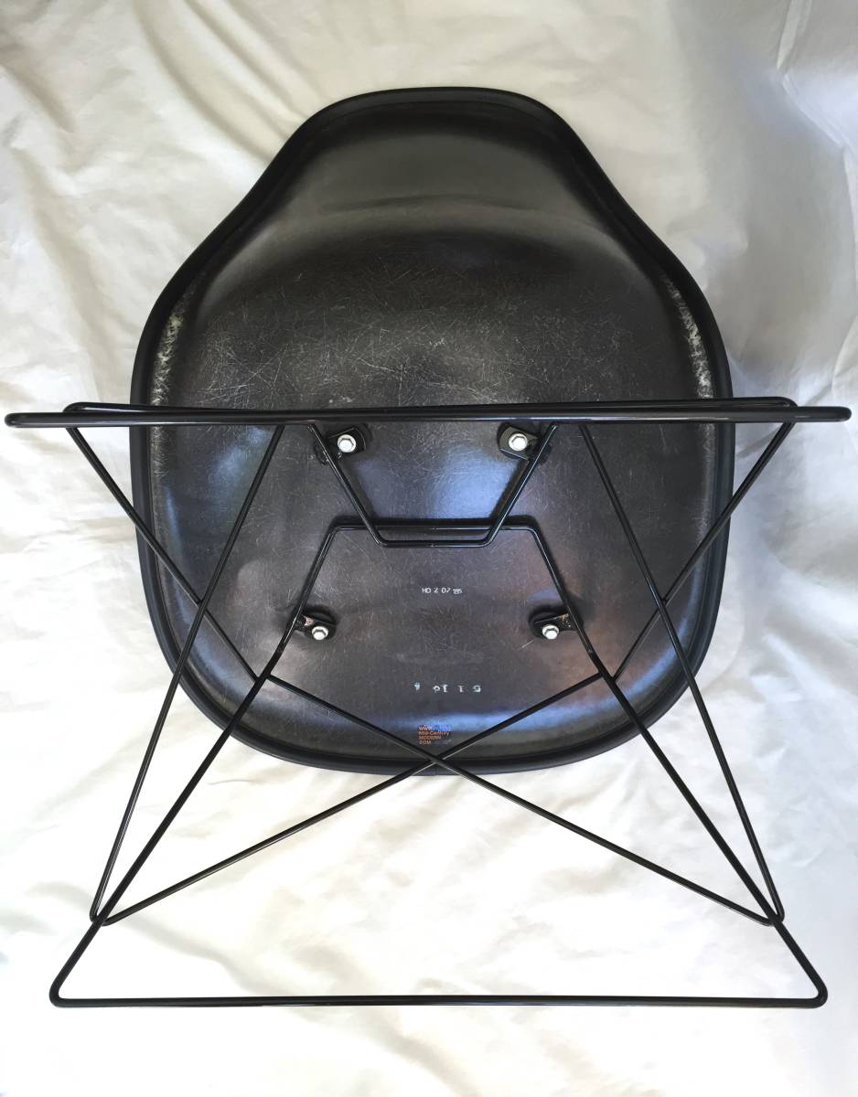 Bibian 比比昂 - ◇ビンテージ Herman Miller Eames サイド Bibian 比比昂 - ◇ビンテージ Herman Miller Eames サイド
