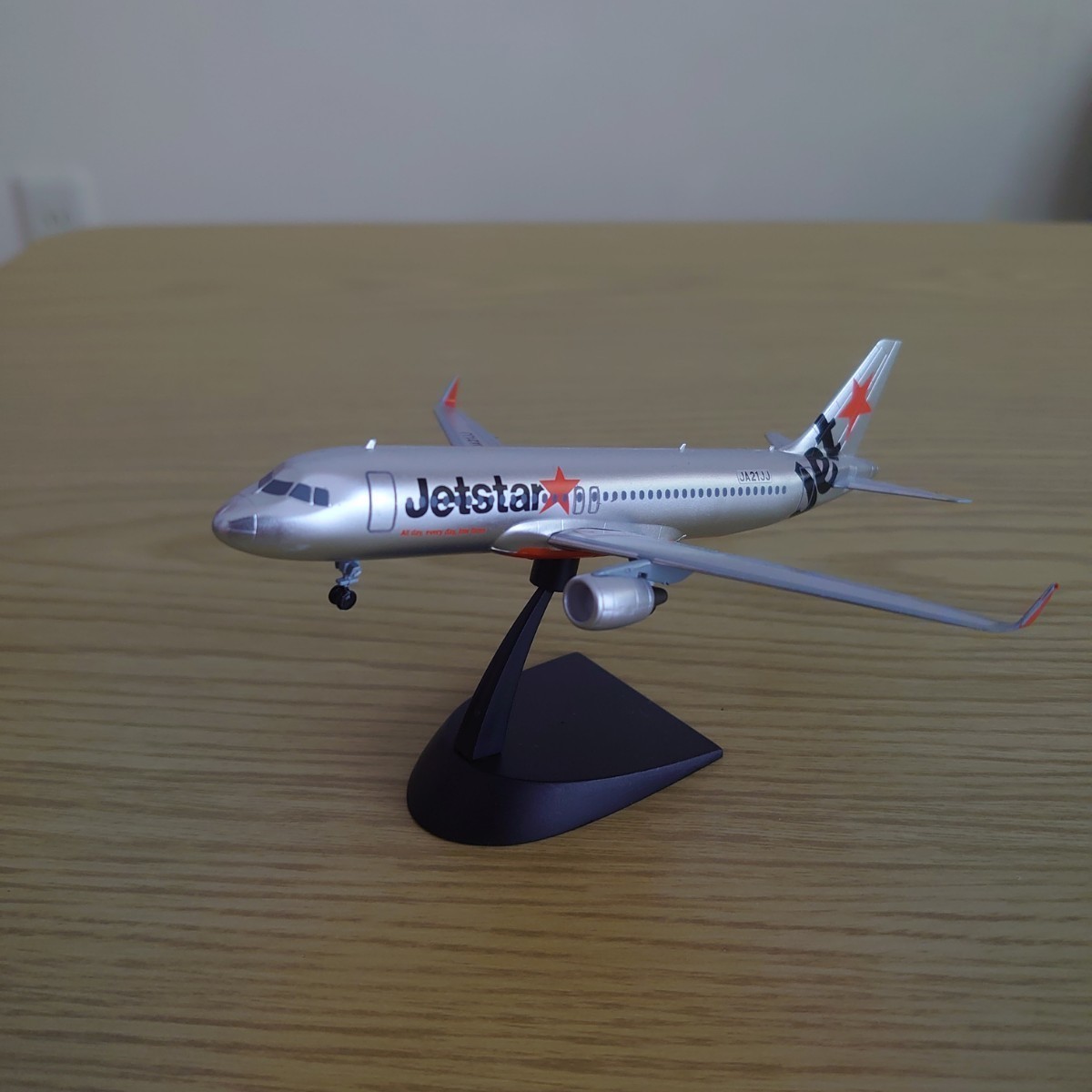 ef toys japanese Eara in 4 jet Star Japan A320 ceo