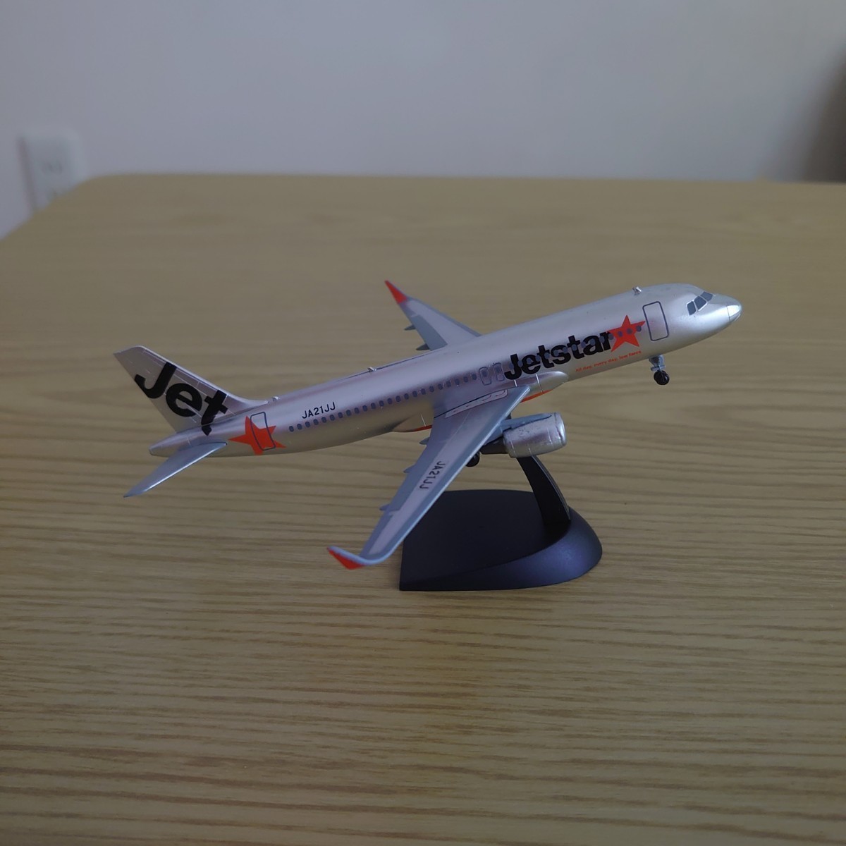 ef toys japanese Eara in 4 jet Star Japan A320 ceo