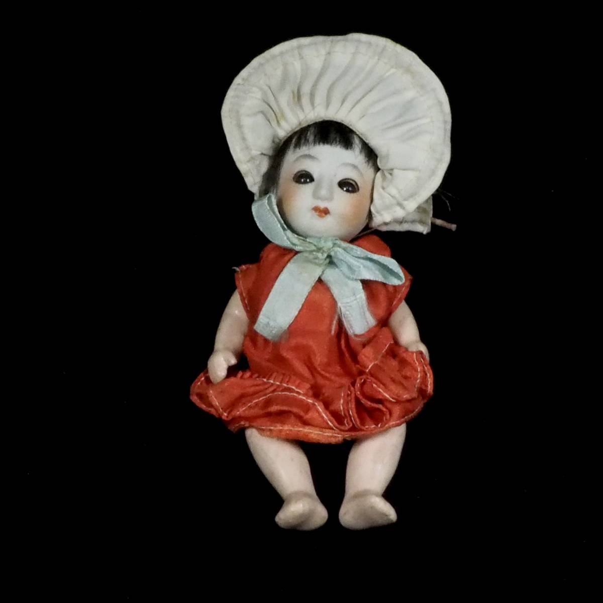 大正〜昭和初期 古人形 古玩人形 サクラビスク 文化人形 スリーピングドール 鳴き人形 箱付 幅9cm 厚み5cm 長さ21cm OTK510_画像2