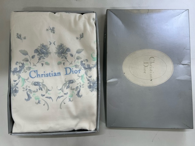 【菊水-8748】クリスチャンディオール Christian Dior シーツ 花柄 140㎝×240㎝サイズ 綿100％/寝具/(S)_画像1