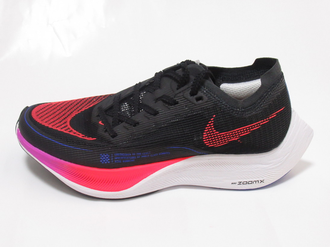 NIKE ヴェイパーフライNEXT%2 23.5-