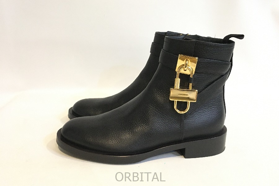 二子玉)GIVENCHY ジバンシィ ロックアンクルブーツ Lock ankle boots ショート ブラック 定価214,500円 レディース 36 23cm 美品_画像3