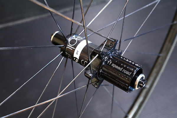 Bontrager Aeolus XXX Tubular Road Wheel前後セット976g カーボンホイール シマノ11S用 ヒルクライム用に 超軽量飛び道具_画像9