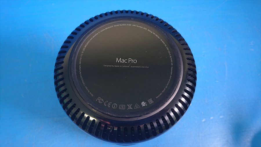 国内最安値! □ジャンク品 Apple EMC2630/CPU不明/メモリ32GB