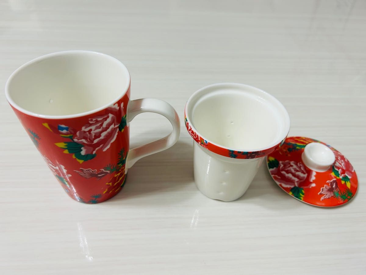 新品^_^ レア　カルディ限定　台湾　茶こし付きマグカップ セット