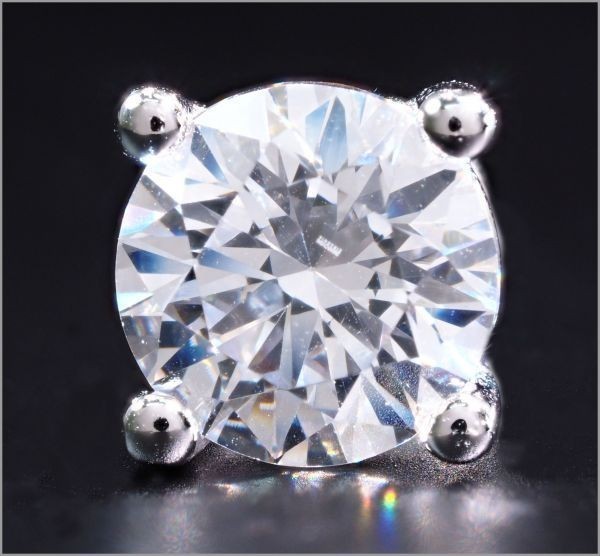 【格安】 大粒 ４つ爪 スワロフスキー ダイヤモンド ピアス レーザー刻印有 【1.0ct】 PT SVI-6SW S2121_画像2