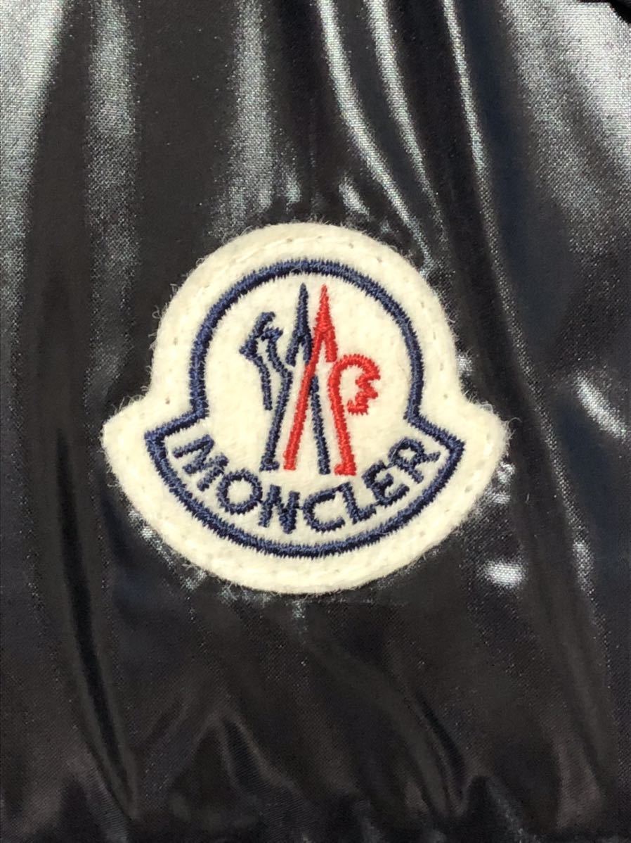 送料無料 未使用 MONCLER BORMES 3 モンクレール ブラック ダウンベスト 正規品　定価203500円 ダウン ベスト ジレ フード アウター_画像2