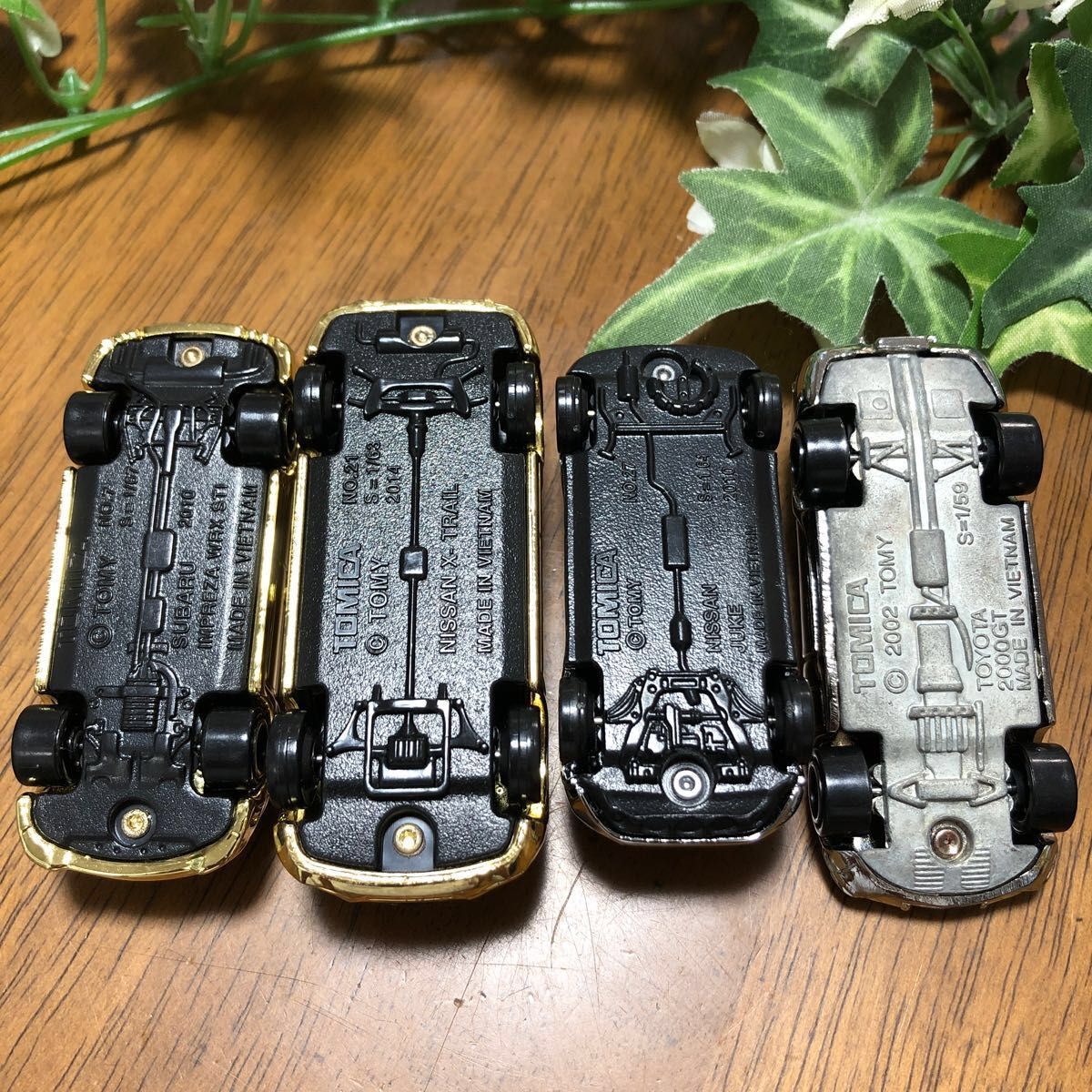 TOMICA トミカ博 金 銀 メッキ ミニカー 非売品 スバル 日産 TOMICA トミカ博 金 銀 メッキ ミニカー 非売品 スバル 日産