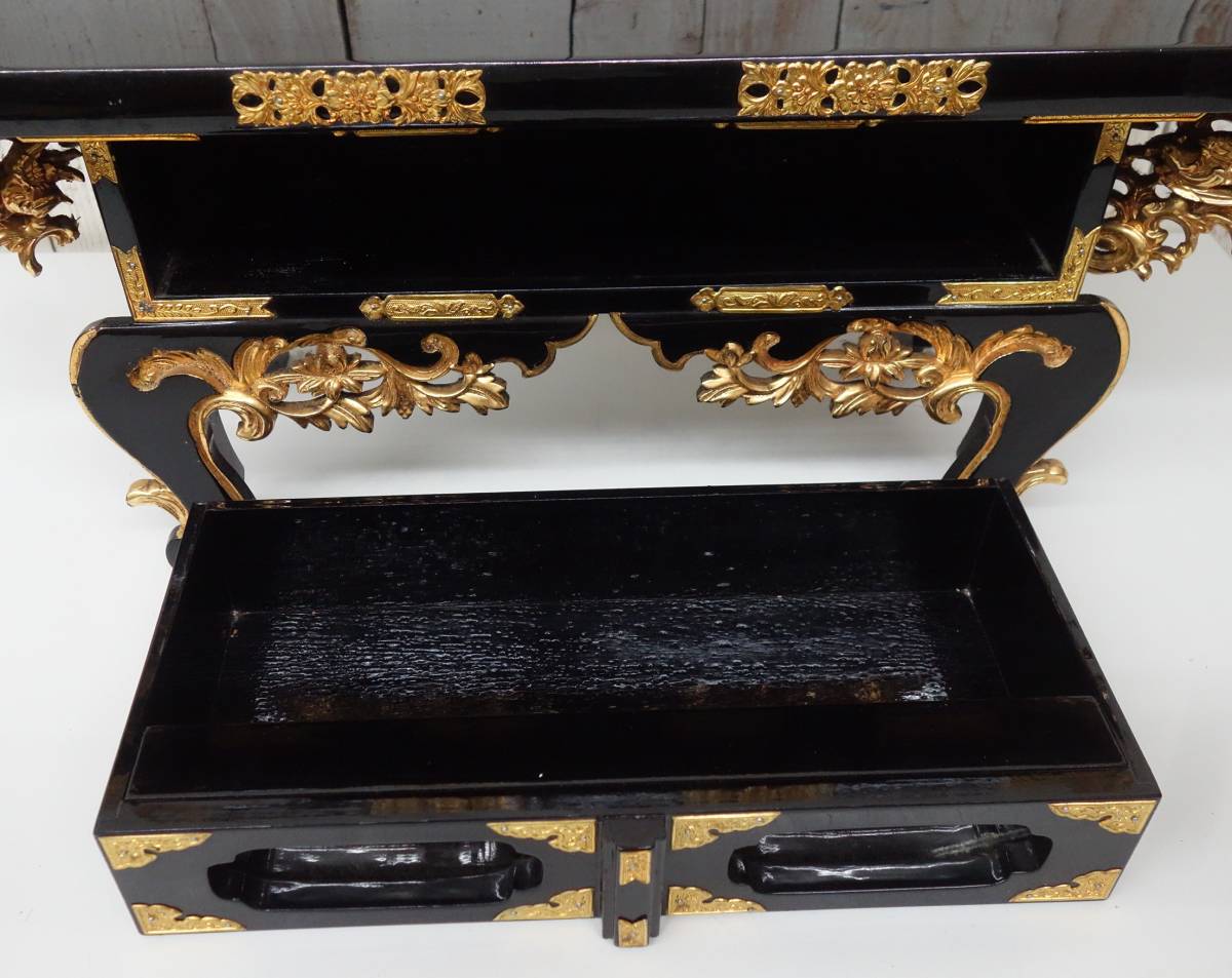  family Buddhist altar Buddhist altar fittings Buddhism fine art * high class Buddhist altar fittings * sutra desk front desk . table * drawer equipped . window * black paint gold paint sculpture equipment ornament metal fittings strike * era old thing Buddhism . pcs 