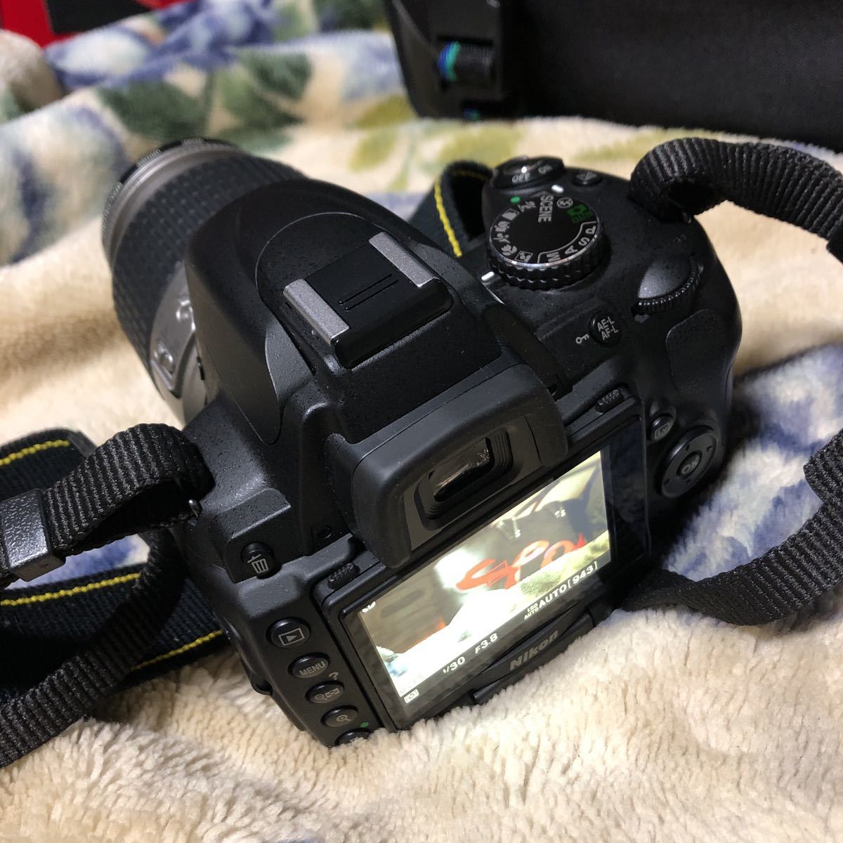 Nikon D5000デジタル一眼レフカメラ ニコン D5000 激安スタートします。_画像3