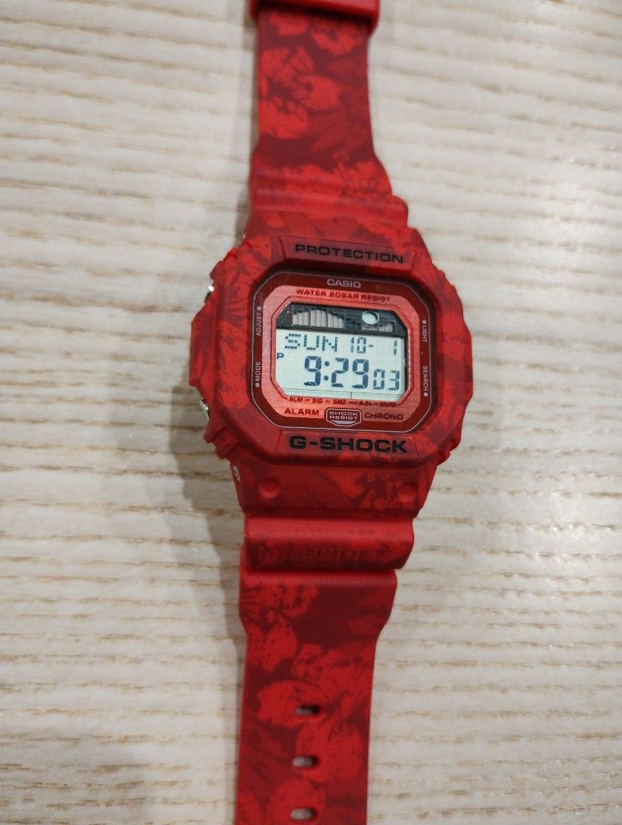 GLX-5600F G-shock　Gライド　タイドグラフ　ムーンデータ　赤 CASIO G-LIDE Gショック レッド 