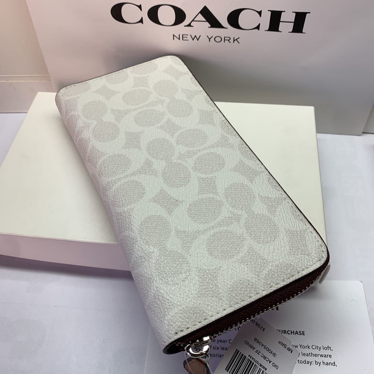 COACH 新品箱付き　長財布　f3733 2020秋冬xディズニー限定　ミッキーマウス　翌日発送_画像5