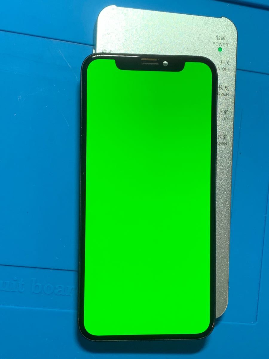 iPhone XS純正再生パネル XS−24