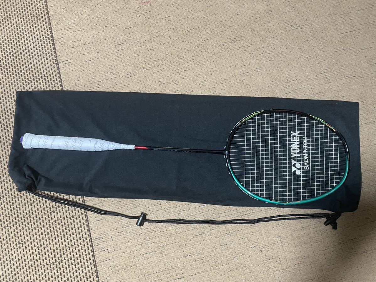 返品交換不可】 YONEX アストロクス88S ASTROX88S ４U-G5 中古品 元