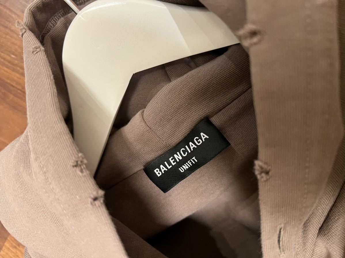 BALENCIAGA バレンシアガ 21SS デストロイ プルオーバーパーカー BALENCIAGA バレンシアガ 21SS デストロイ プルオーバーパーカー