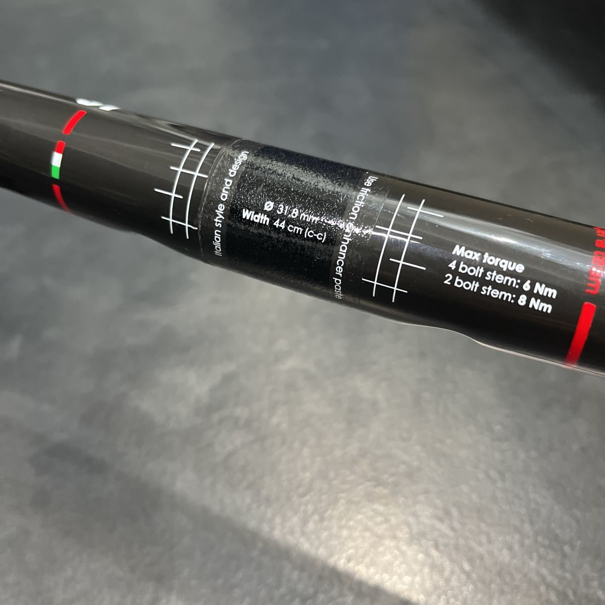 5600円 超軽量190g 3T(スリーティー)SUPERLEGGERA TEAM 5600円 超軽量190g 3T(スリーティー)SUPERLEGGERA TEAM