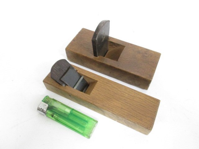 売り切れ必至! 古い鉋 寸八鉋 寸8かんな 大工道具 刃物 DIY 本格工具