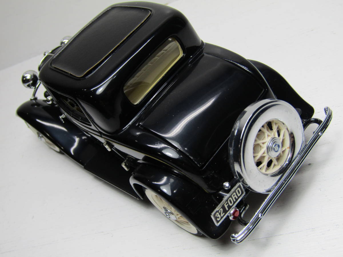 Ford 1/24 フォード 1932 初代 V8 アメリカンマッスル Hot Rod ホットロッド 32 33 34 Model T オリジナル 名車 FORD ３‐Window Deuce _画像8
