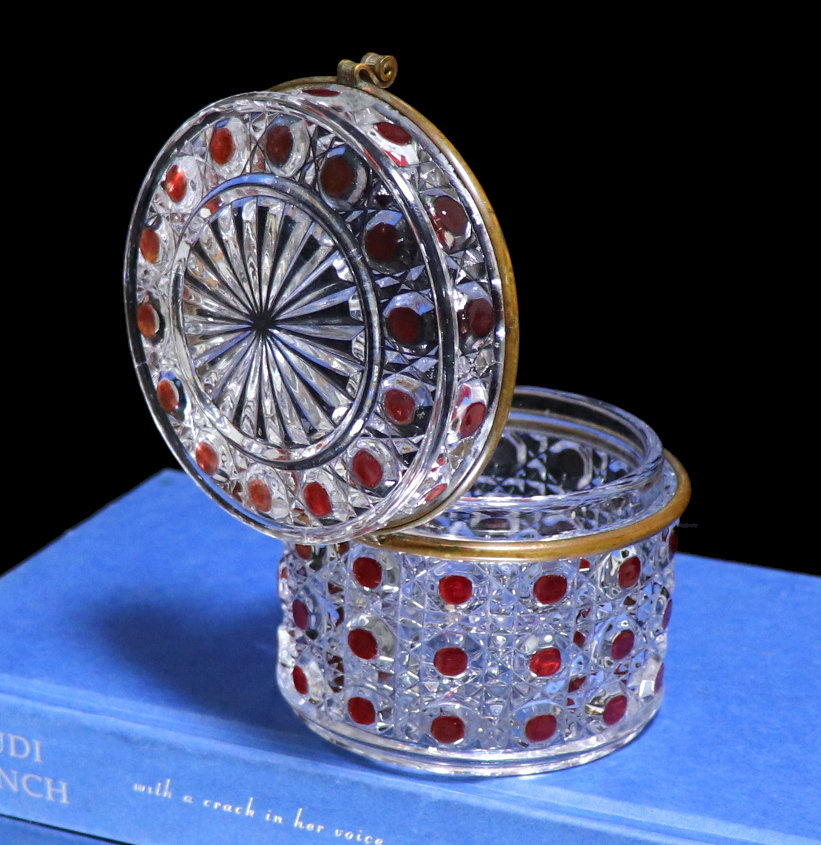 オールド・バカラ(BACCARAT) 上級作品 ブロンズ装飾 赤色被せ オールド・バカラ(BACCARAT) 上級作品 ブロンズ装飾 赤色被せ