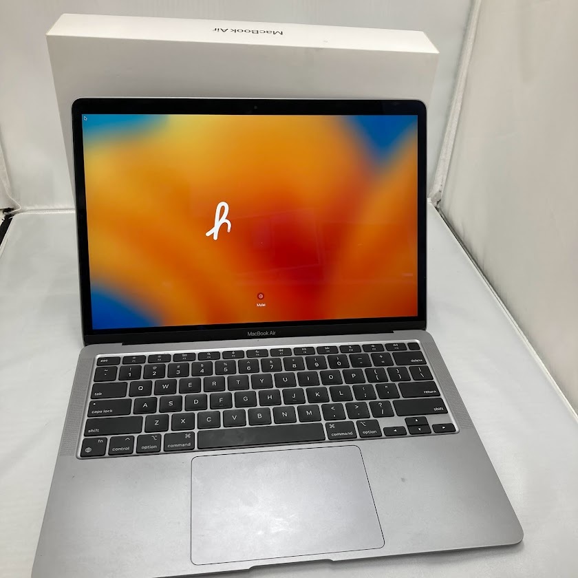 2022年激安 Apple MacBook Air 13インチ A2337 通電確認済 箱 充電器付