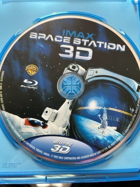 NASA ( American aviation cosmos department ) official Blue-ray [IMAX SPACE STATION 3D]( valuable . out of print * regular North America record disk )