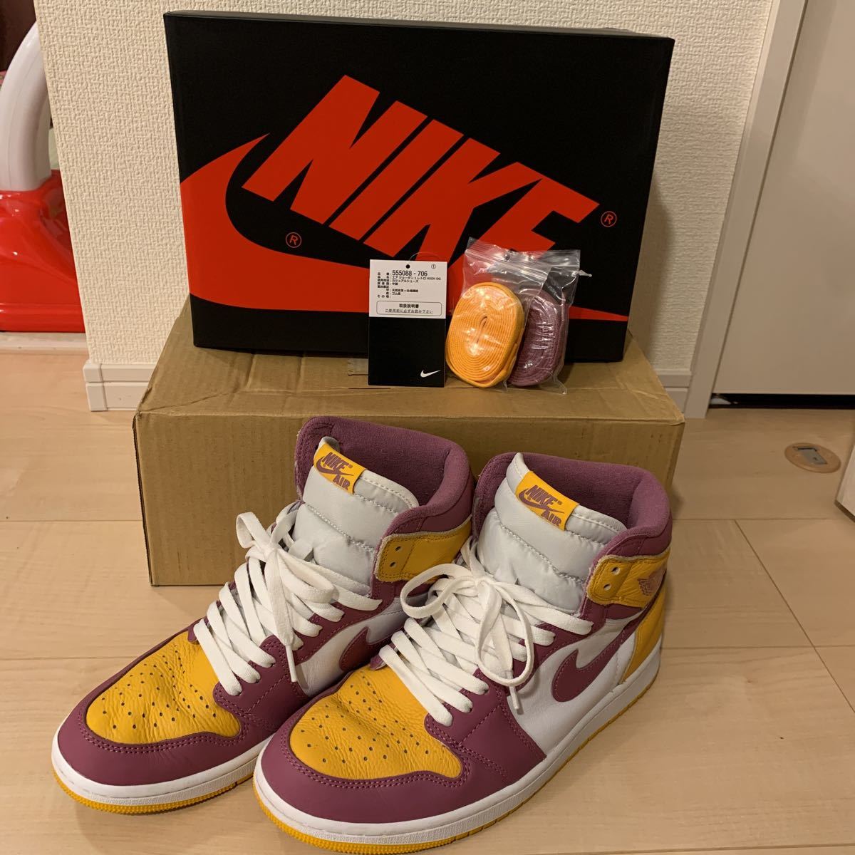 Nike Air Jordan 1 High OG Brotherhoodナイキ エアジョーダン1 ハイ OG ブラザーフッド_画像1