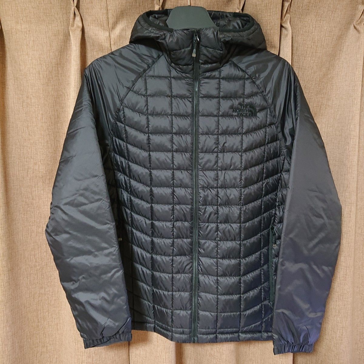 THE NORTH FACE フーディージャケット T-Ball TECH 軽量 ブラック-
