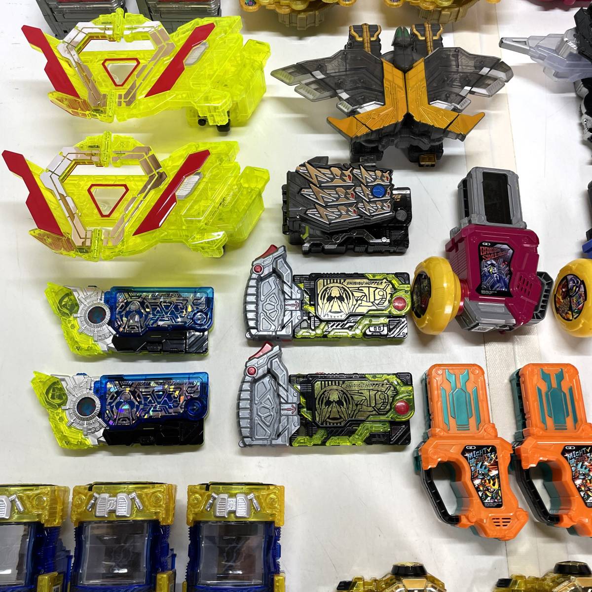 仮面ライダー DX 変身ベルト ドライバー 強化アイテム ビルド エグゼイド ゼロワン ジオウ ダブル セイバー なりきり まとめて 大量 セット_画像4