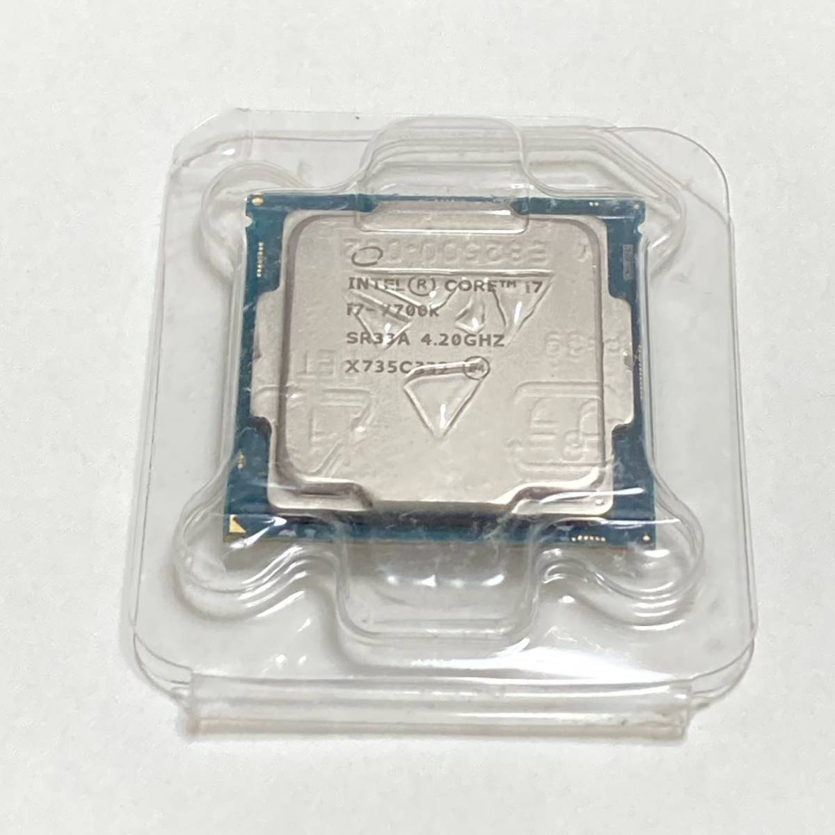 美しい 4コア/8スレッド 3.00GHz~4.70GHz i7-7700K Core 第7世代 CPU