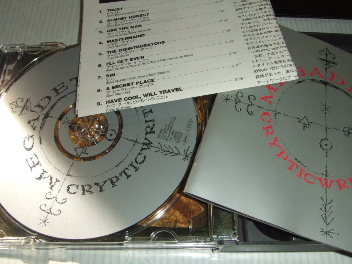 ２枚組国内盤CD★メガデス★CRYPTIC WRITINGS+LIVE TRAXⅡ★MEGADETH 程度良好で送料無料_画像2