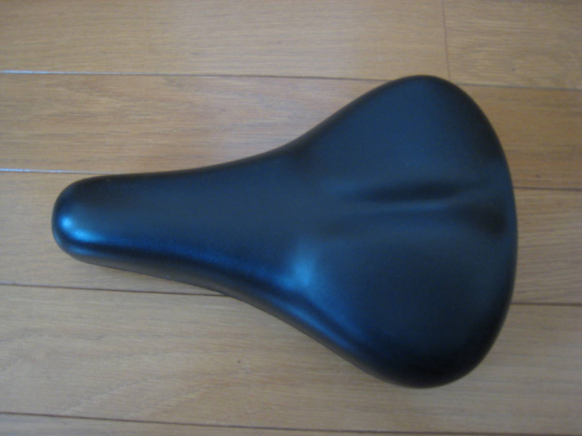 【希少・程度良好】オールドブロンプトン用純正サドル　SELLE SMP_画像5