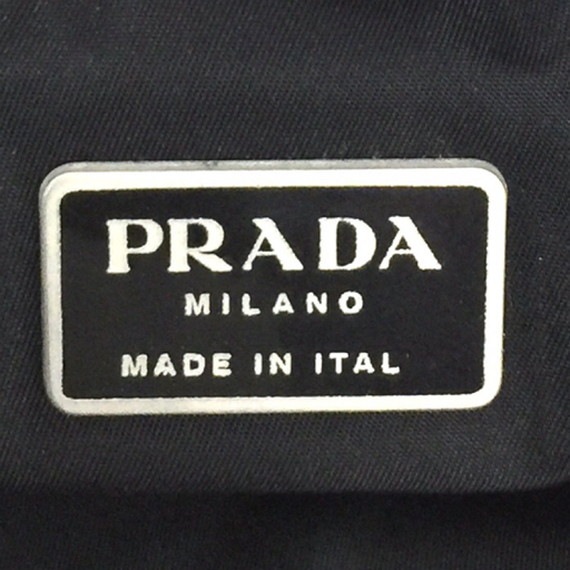 プラダ 三角プレート ナイロン 斜め掛け ショルダーバッグ レディース 黒 ブラック ジップ開閉式 PRADA QR112-139_画像7