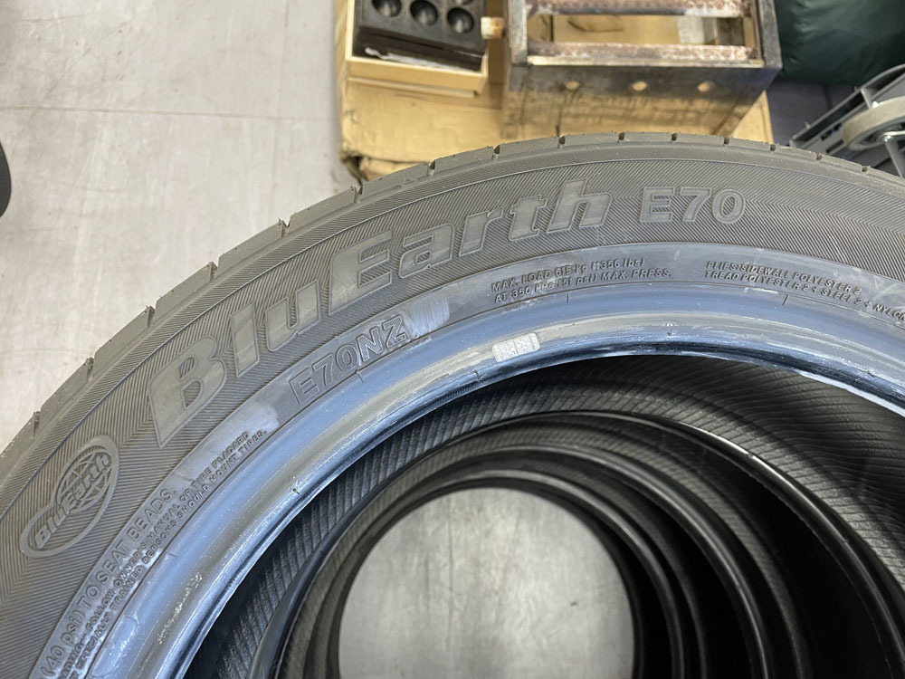 YOKOHAMA BluEarth E70NZ 205/55R17 91V 17インチ 夏タイヤ4本セット 2023年（8週）ヨコハマ ブルーアース 札幌市手稲区_画像7