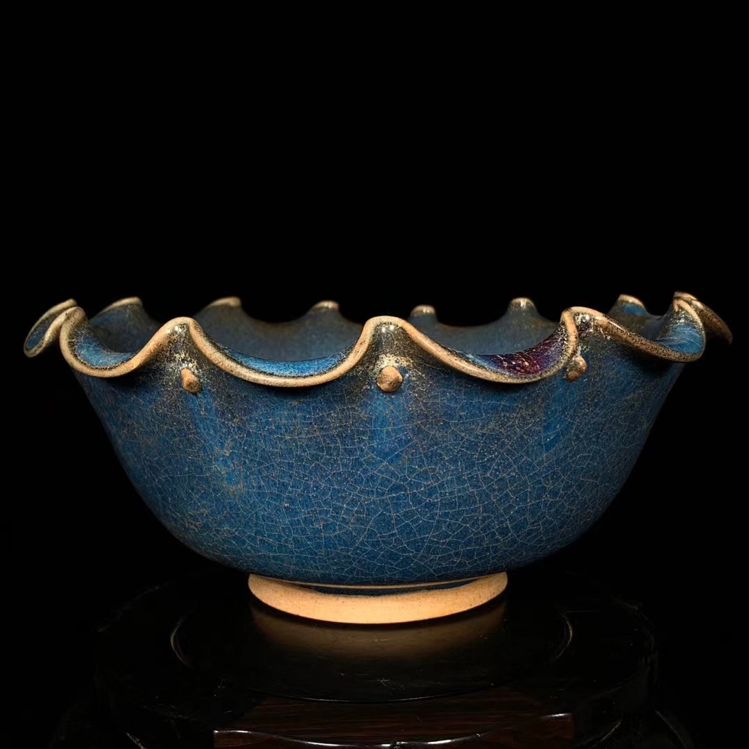 春のコレクション鈞窯古陶磁器《宋荷花碗》極細工中国古美術中国古玩古