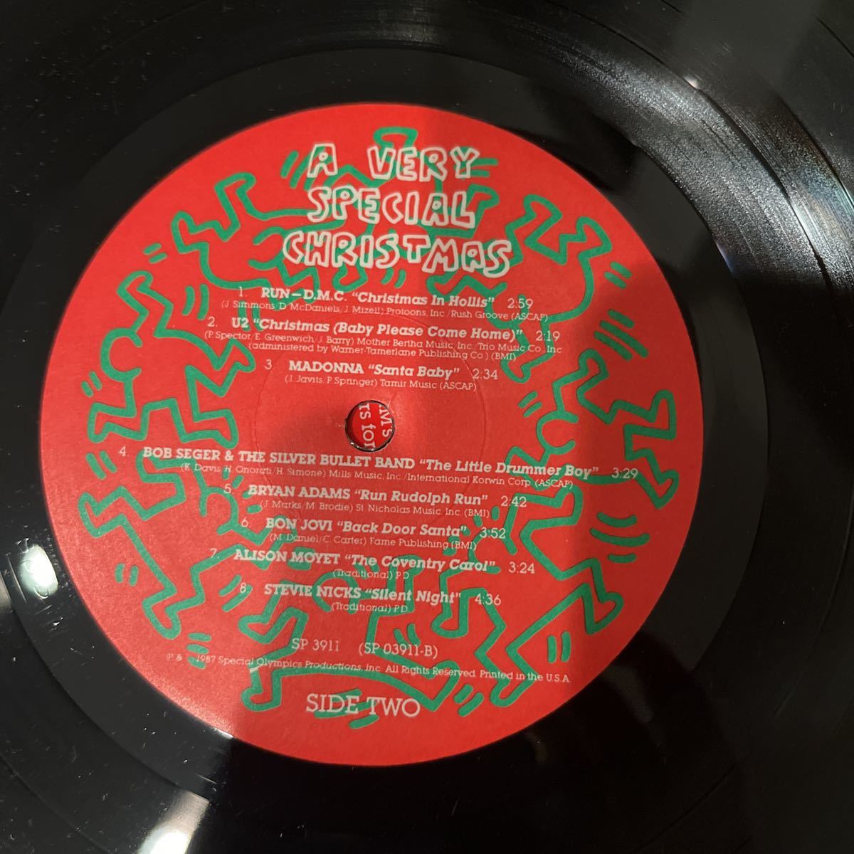 1987年作キース・ヘリング・ジャケット クリスマスソング U2・RUN-D.M.C ほいっとにー・ひゅーすとん・スティング・ボンジョビ マドンナの画像5