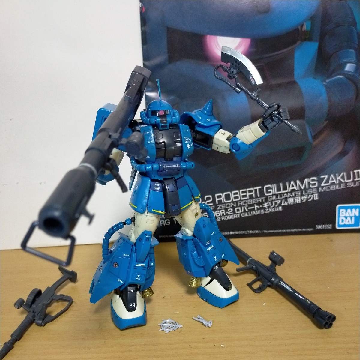 人気ブラドン ジャンク ガンダム 完成品 塗装 高機動ザクR-2 ロバート