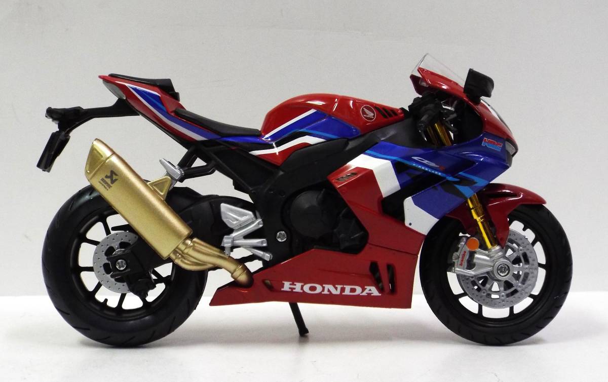 【マイスト】1/12 ホンダ CBR 1000RR-R(ファイアーブレード SP) 2020年 トリコロールカラー（ 商品№ 20099)の完成バイクモデル 並行輸入品_画像5