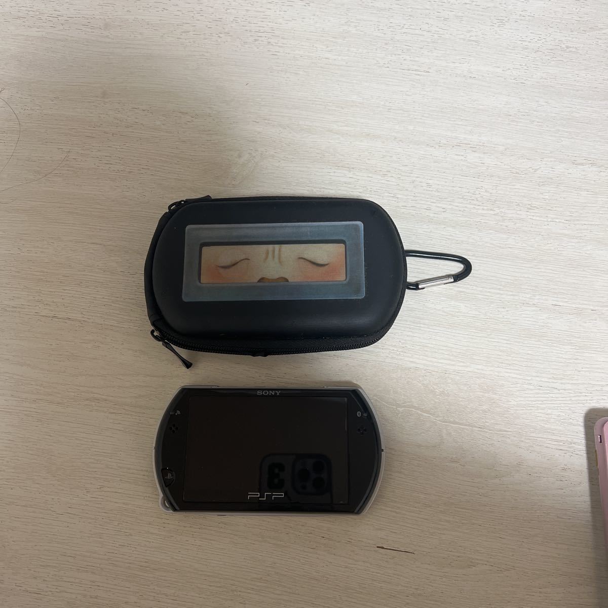 SONY PSP go PSP-N1000 本体 起動確認済みのサムネイル