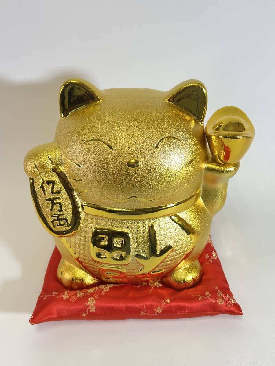 特大 【招き猫 貯金箱】 縁起物 陶器 金猫 風水 置物 装飾品 飾り インテリア オブシェ 小物 金運上昇アイテム 商売繁盛 幸福