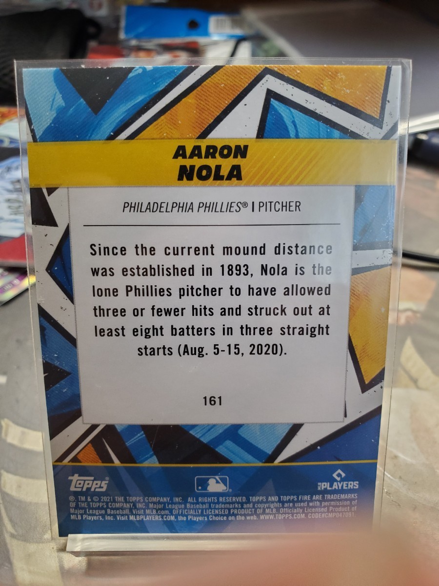 aaron nola Topps fire baseball 2021 parallel アーロン・ノラ　レアカード　フィリーズ　キラカード_画像2